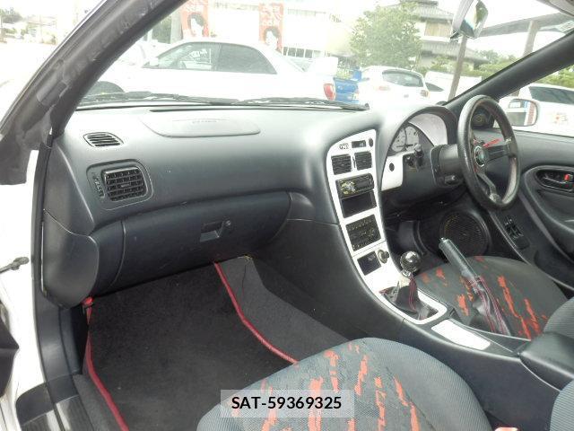 Toyota CELICA 1998-01 8223272-9
