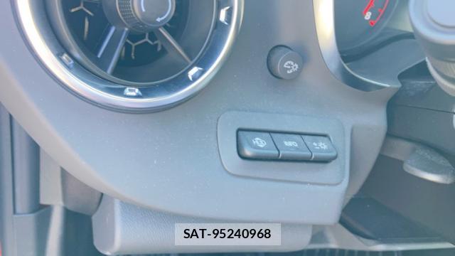 Chevrolet CAMARO 2024-12 8219801-11