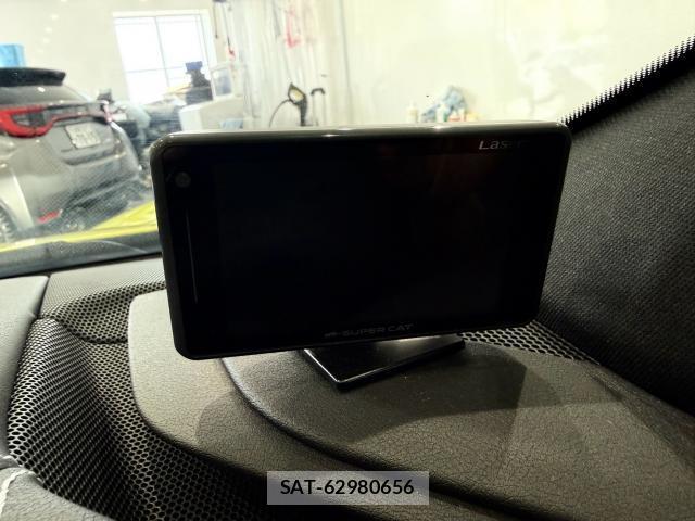 Chevrolet CORVETTE 2021-07 8221071-11