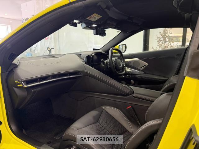 Chevrolet CORVETTE 2021-07 8221071-13