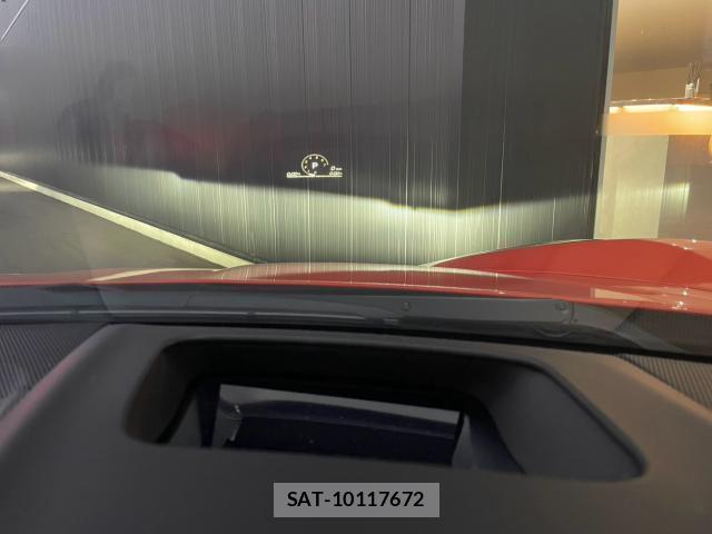 Chevrolet CORVETTE 2021-09 8221077-11