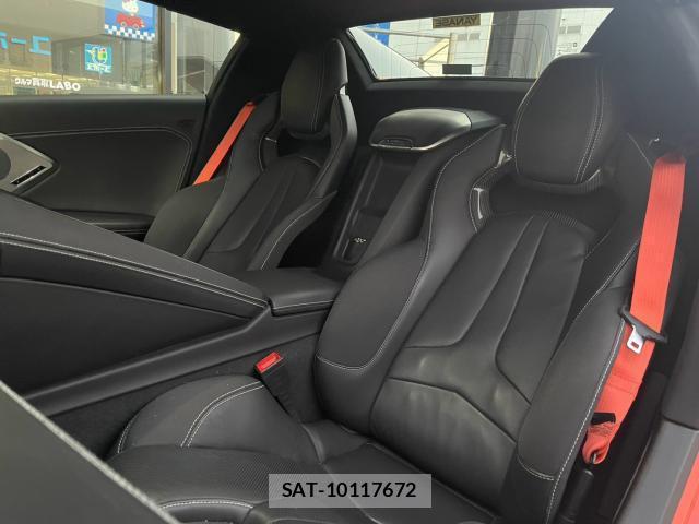 Chevrolet CORVETTE 2021-09 8221077-13