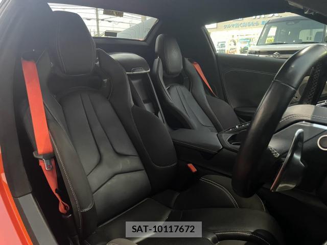 Chevrolet CORVETTE 2021-09 8221077-3