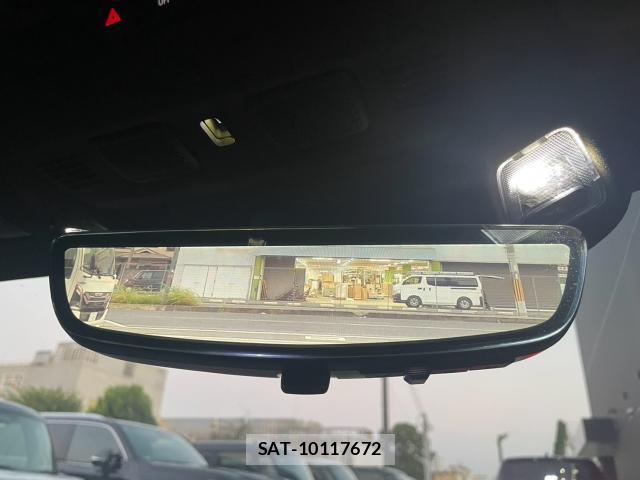 Chevrolet CORVETTE 2021-09 8221077-6