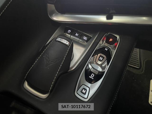 Chevrolet CORVETTE 2021-09 8221077-9