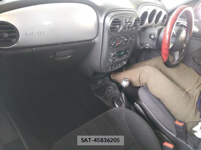 Chrysler PT CRUISER 2004 8221456-2