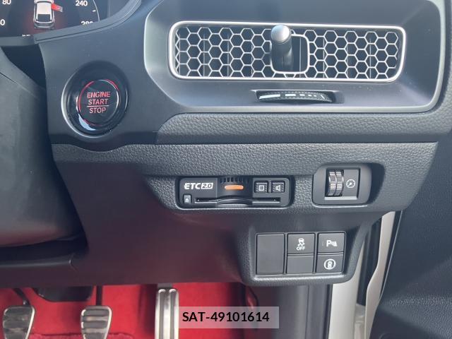 Honda CIVIC 2025-04 8216230-11
