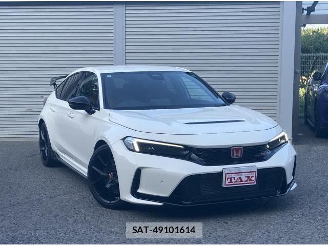 Honda CIVIC 2025-04 8216230-18