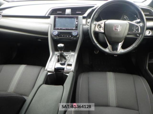 Honda CIVIC 2019-08 8218880-2