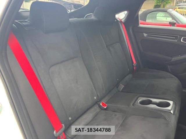 Honda CIVIC 2025-03 8219484-8