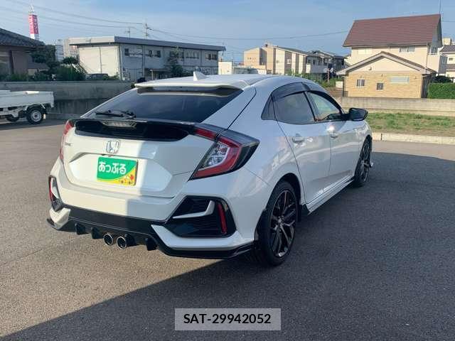 Honda CIVIC 2021-02 8220342-10