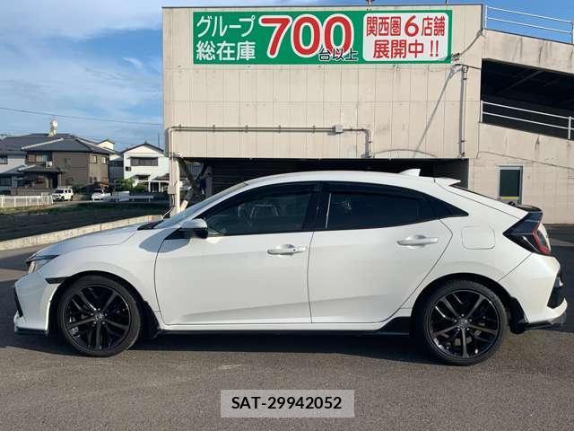 Honda CIVIC 2021-02 8220342-13