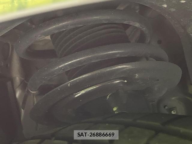 Honda CIVIC 2025-04 8220639-19