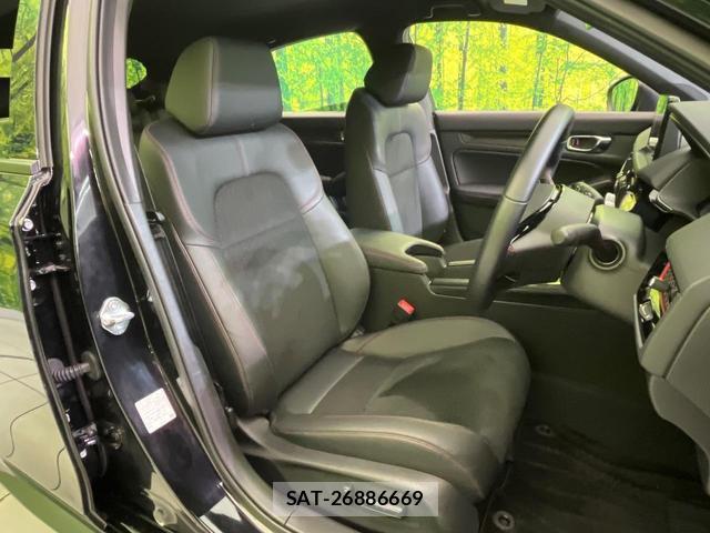 Honda CIVIC 2025-04 8220639-7