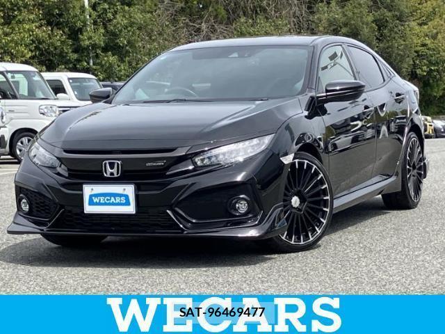 Honda CIVIC 2018-03 8222270-0