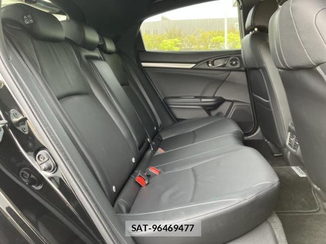 Honda CIVIC 2018-03 8222270-4
