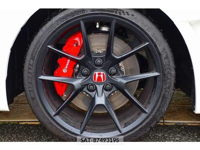Honda CIVIC 2024-07 8223225-11