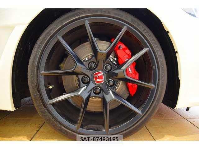 Honda CIVIC 2024-07 8223225-12
