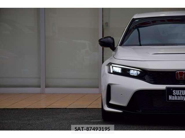 Honda CIVIC 2024-07 8223225-16