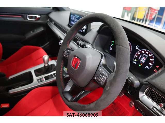 Honda CIVIC 2025-01 8223584-16