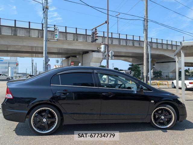 Honda CIVIC 2007-09 8224396-3