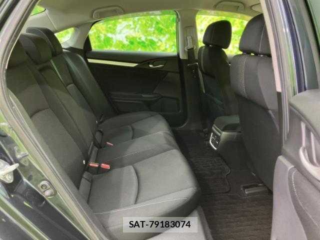 Honda CIVIC 2019-02 8225055-4