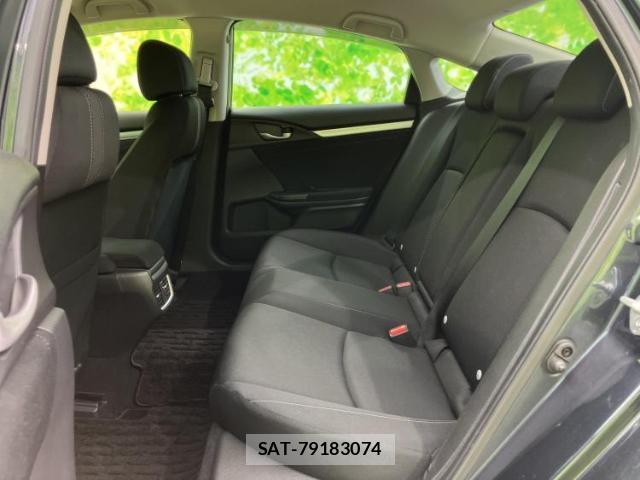 Honda CIVIC 2019-02 8225055-6