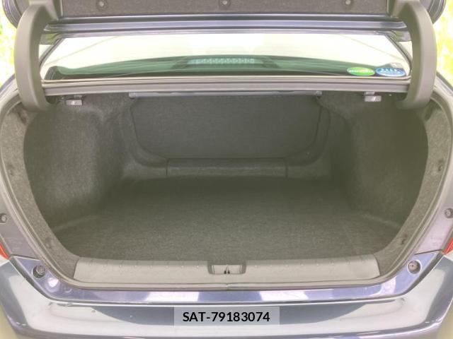 Honda CIVIC 2019-02 8225055-7
