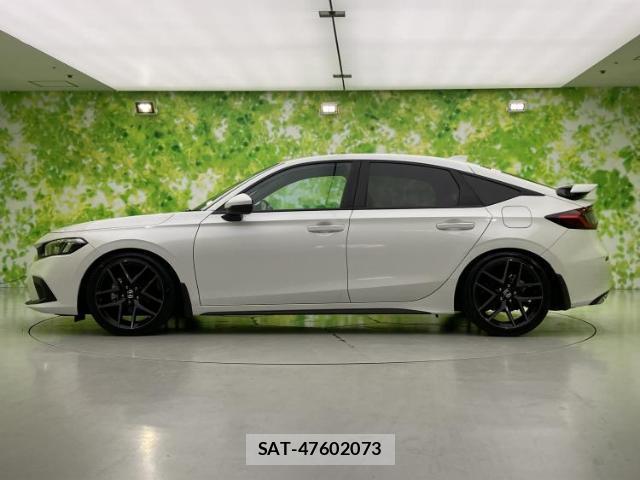 Honda CIVIC 2024-02 8225100-1