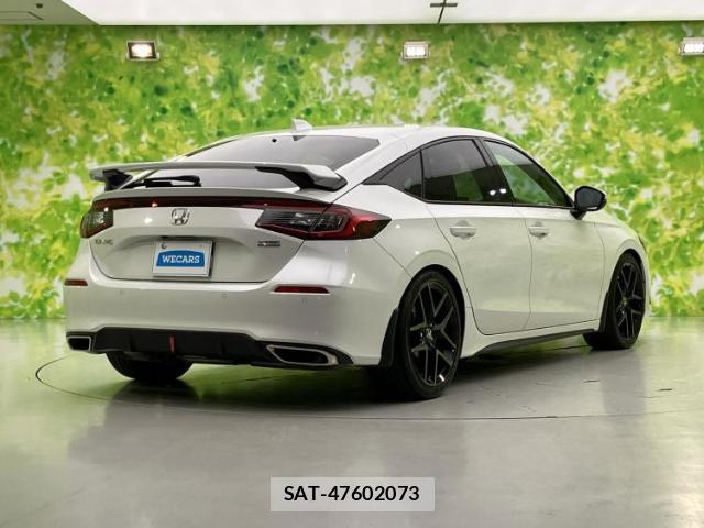 Honda CIVIC 2024-02 8225100-2