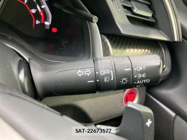 Honda CIVIC 2019-05 8225430-15