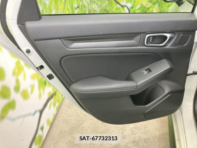 Honda CIVIC 2021-10 8225449-6