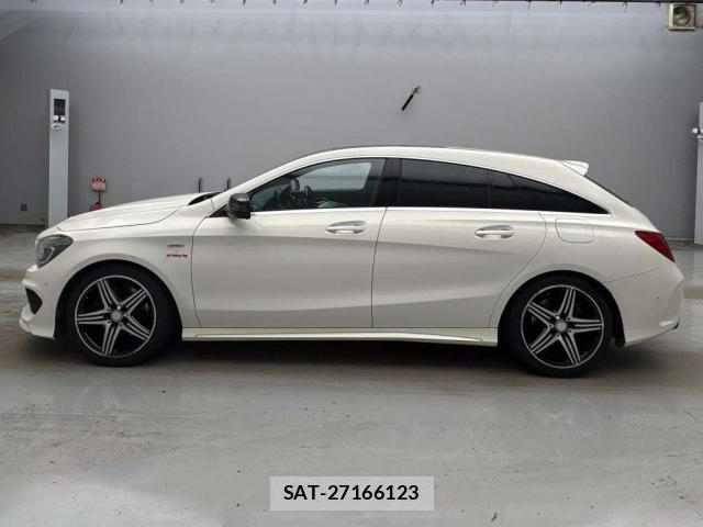 Mercedes Benz CLA-CLASS 2015-11 8218906-8