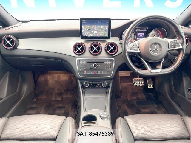 Mercedes Benz CLA-CLASS 2016-01 8219358-1