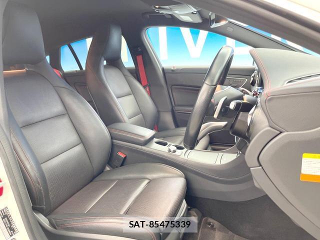Mercedes Benz CLA-CLASS 2016-01 8219358-10