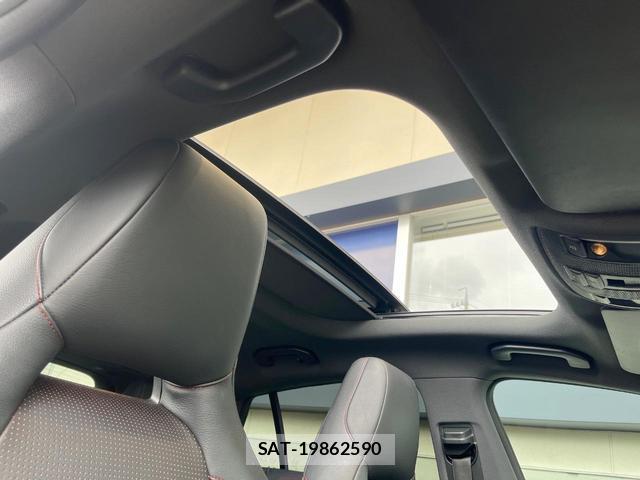 Mercedes Benz CLA-CLASS 2017-08 8224417-3
