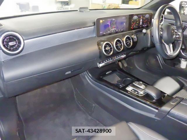 Mercedes Benz CLA-CLASS 2020-05 8219032-2