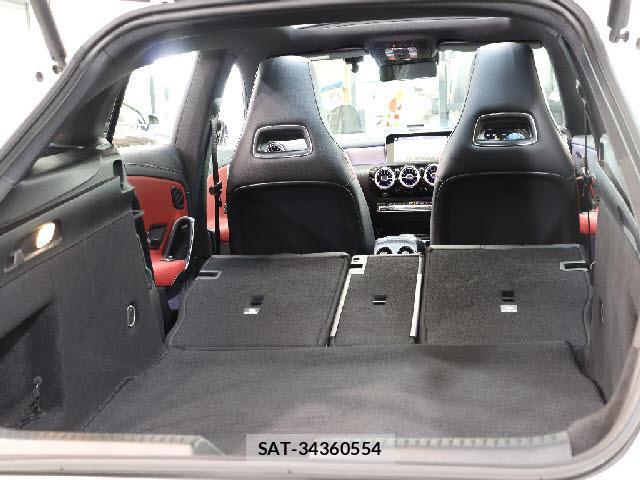 Mercedes Benz CLA-CLASS 2020-02 8219576-6