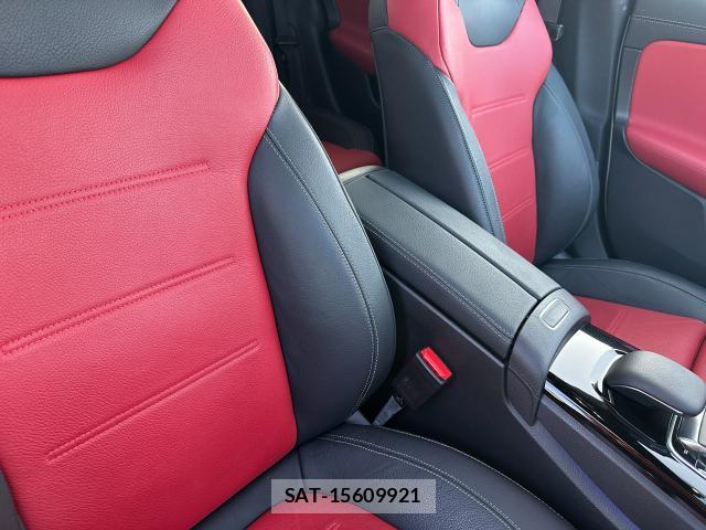 Mercedes Benz CLA-CLASS 2019-09 8220609-5