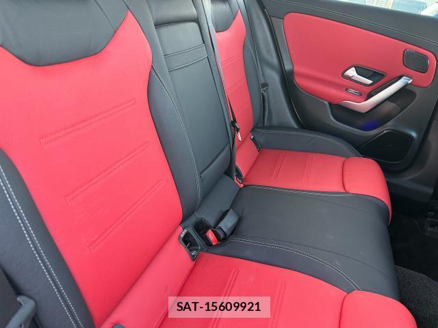 Mercedes Benz CLA-CLASS 2019-09 8220609-6