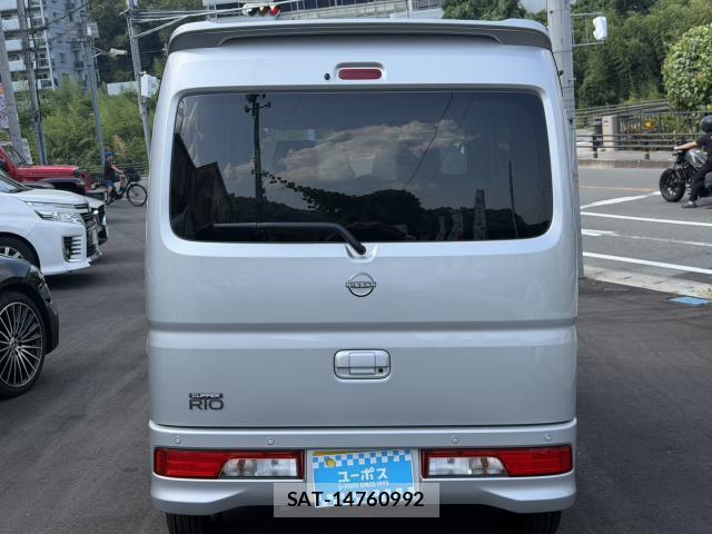 Nissan CLIPPER RIO 2026-05 8220915-8