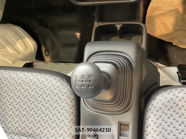 Nissan CLIPPER TRUCK 2025-10 8224513-13