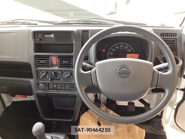 Nissan CLIPPER TRUCK 2025-10 8224513-8