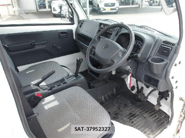 Nissan CLIPPER TRUCK 2024-07 8224845-3