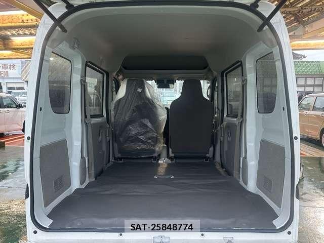 Nissan CLIPPER VAN 2024-06 8218210-11