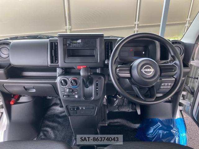 Nissan CLIPPER VAN 2026-06 8223571-2