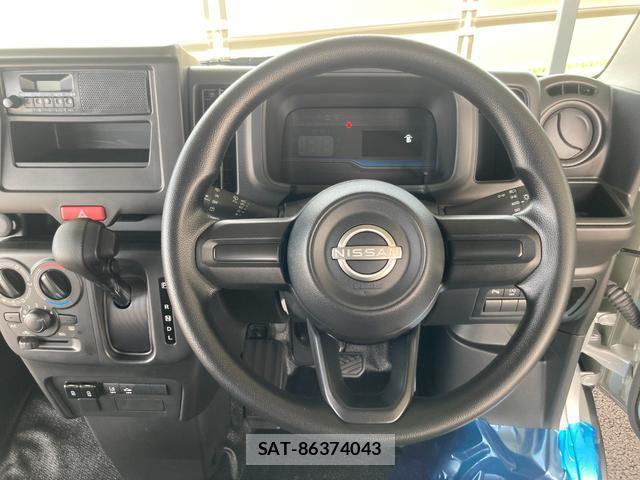 Nissan CLIPPER VAN 2026-06 8223571-7