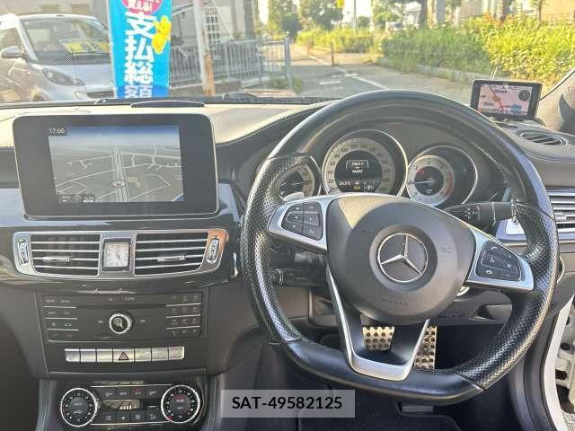 Mercedes Benz CLS-CLASS 2015-04 8218368-6