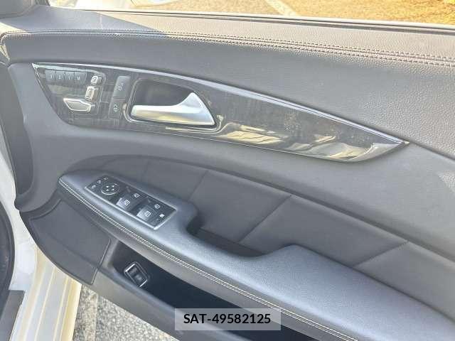 Mercedes Benz CLS-CLASS 2015-04 8218368-9