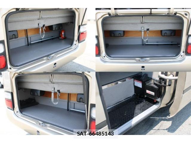 Toyota COASTER 2012-10 8216300-11
